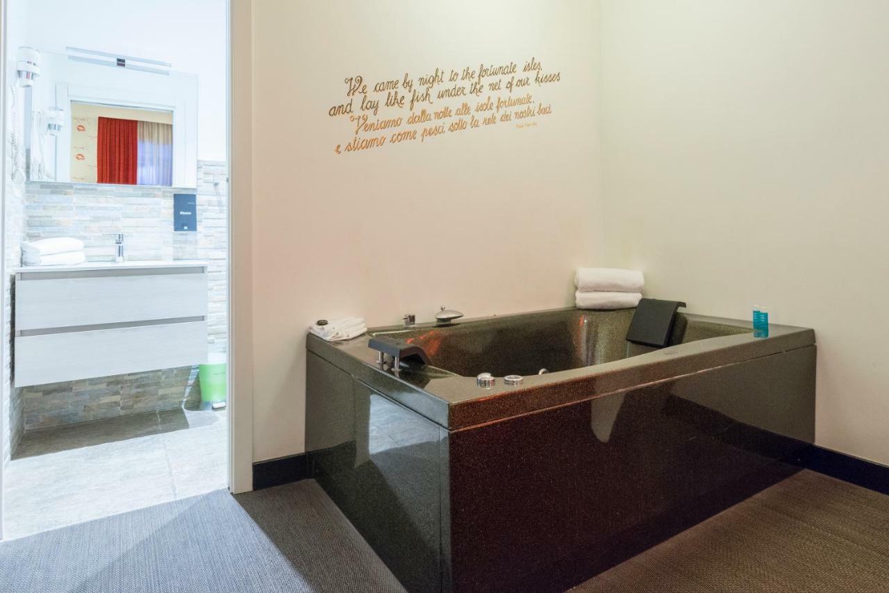 Irooms Campo Dei Fiori Rome Exterior photo